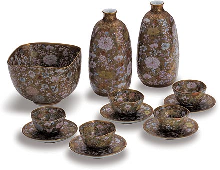 鏑木謹製 前川卯山画「本金花詰三器酒器」鏑木商舗所蔵